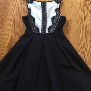 White House black market! Worn once! Size 2